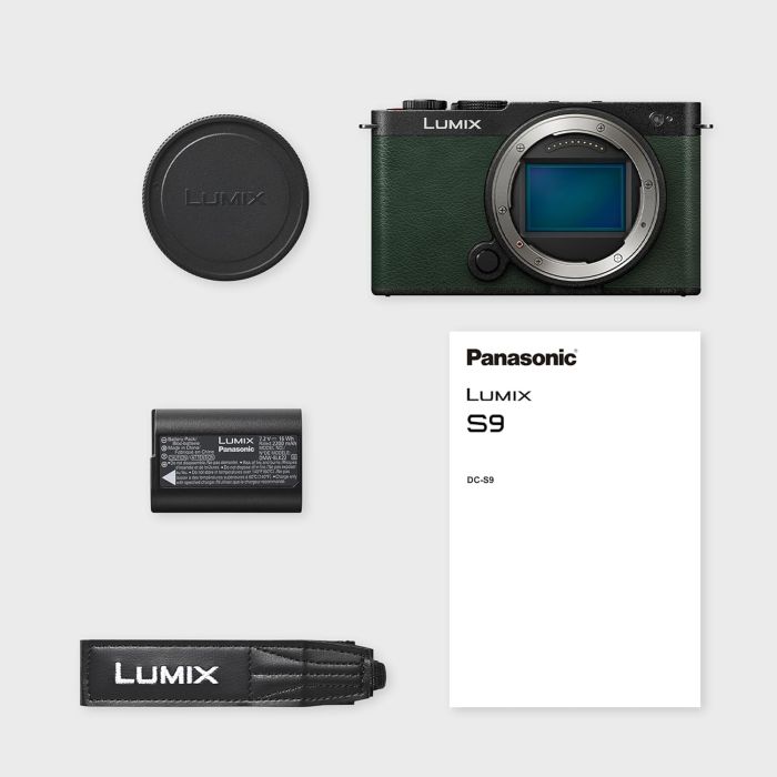 Panasonic Lumix DC-S9 Dark Olive Body (DC-S9E-G)
