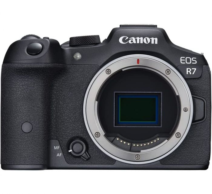 Canon EOS R7 RF-S 18-150 IS STM