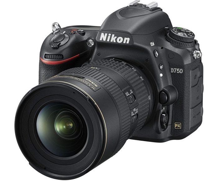 Nikon AF-S Nikkor 16-35mm f/4G ED VR (UA)