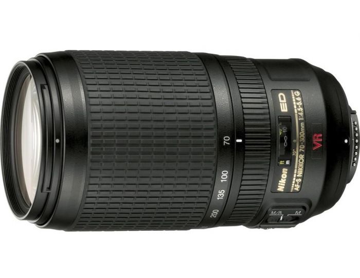 Nikon AF-S VR Zoom-Nikkor 70-300mm f/4,5-5,6G IF-ED (4,3x)