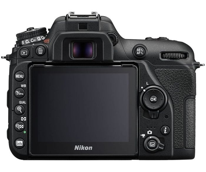 Nikon D7500 body (VBA510AE) (UA)