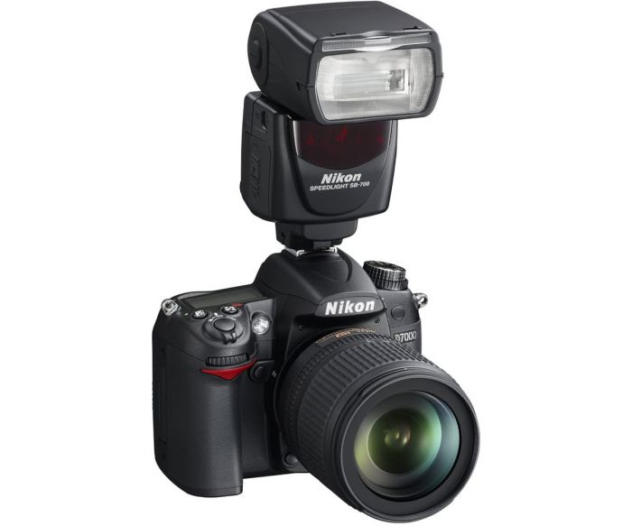 Nikon Speedlight SB-700 (UA)